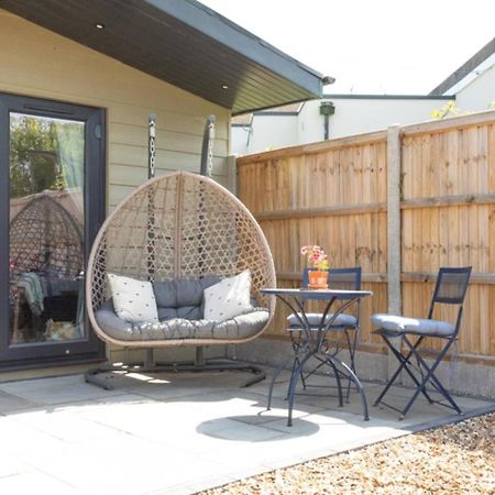 Pear Tree Cabin Whitstable Exterior photo